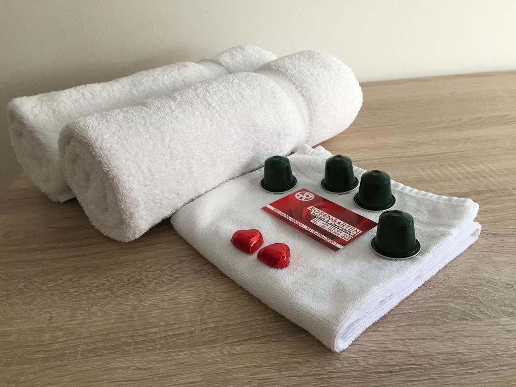 Rosengarten Apartments Болзано Стая снимка