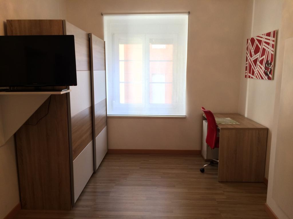 Rosengarten Apartments Болзано Стая снимка